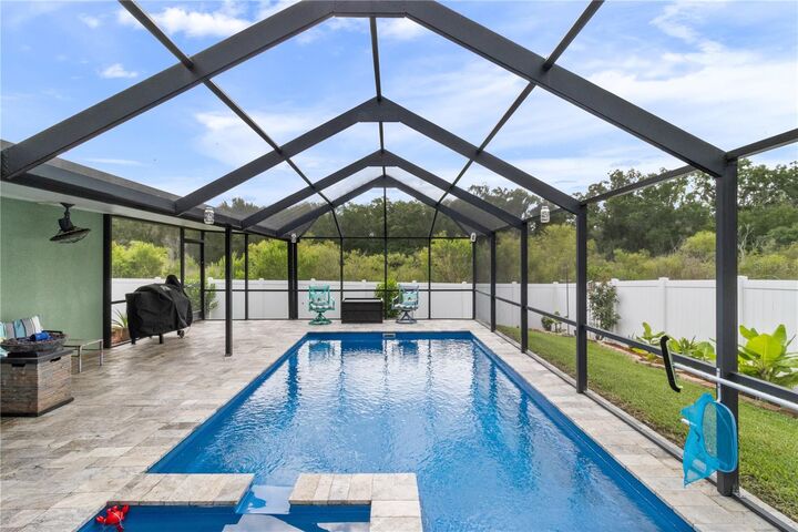 Property Photo:  4562 Fairway Oaks Drive  FL 33860 