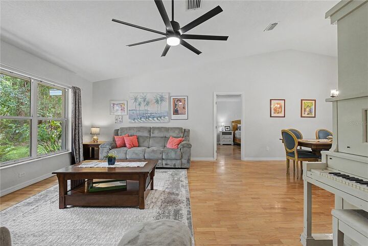 Property Photo: 7999 SW 187th Avenue FL 34432