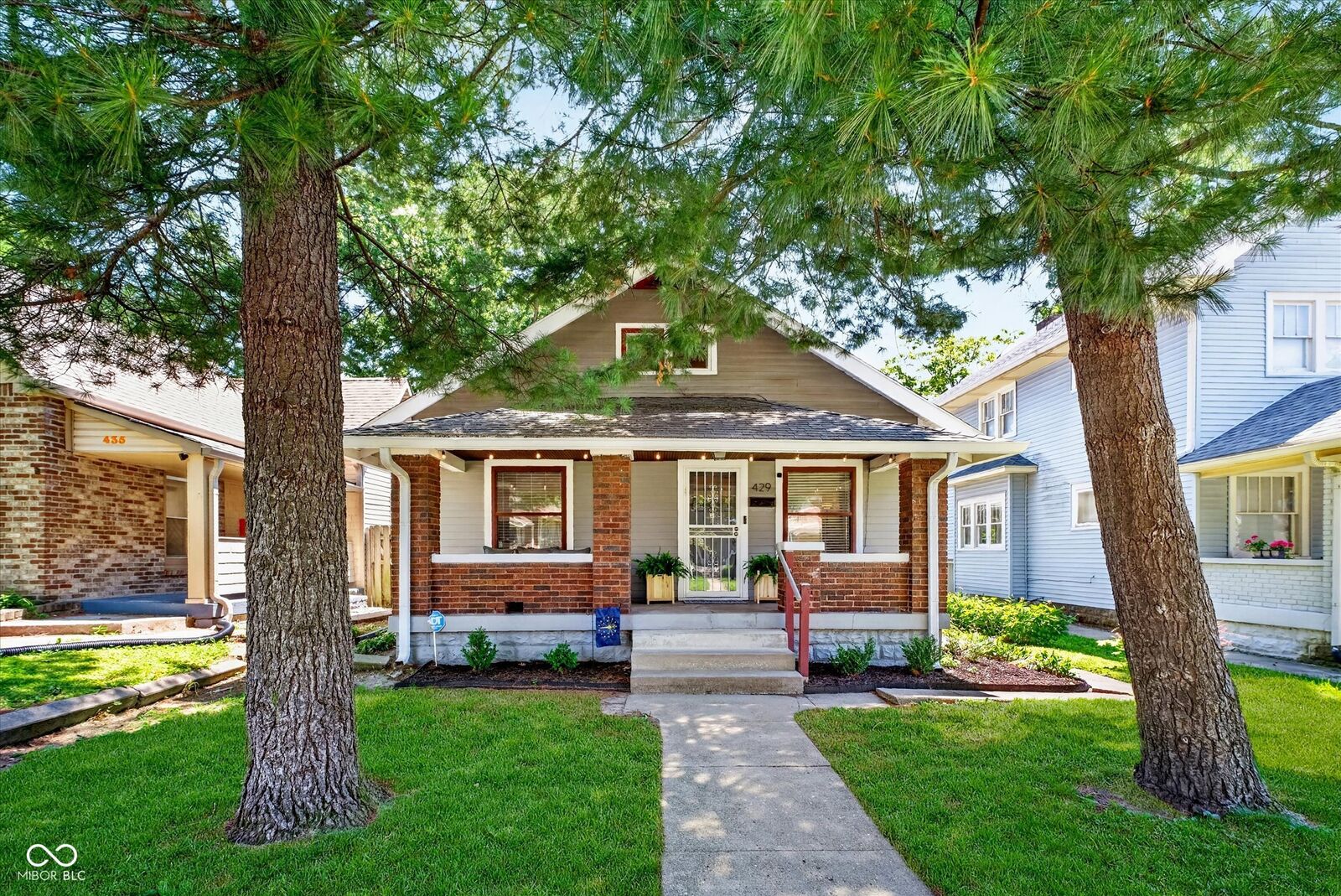 Property Photo: 429 N Bancroft Street IN 46201