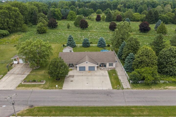 Property Photo: 22710 Diamond Cove Street MI 49031-9711