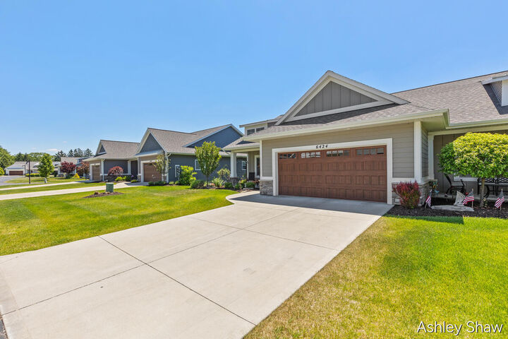Property Photo: 6424 Copperleaf Court 24 MI 49423-7920