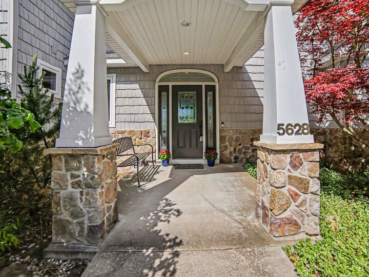 Property Photo: 5628 W Longbridge Road MI 49449