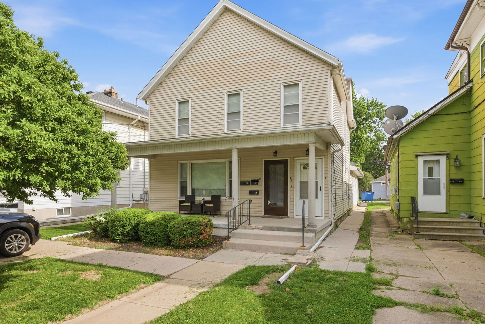 Property Photo:  613 Webster Street  IL 61350 