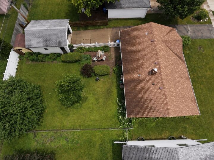 Property Photo:  213 River Drive  IL 60115 