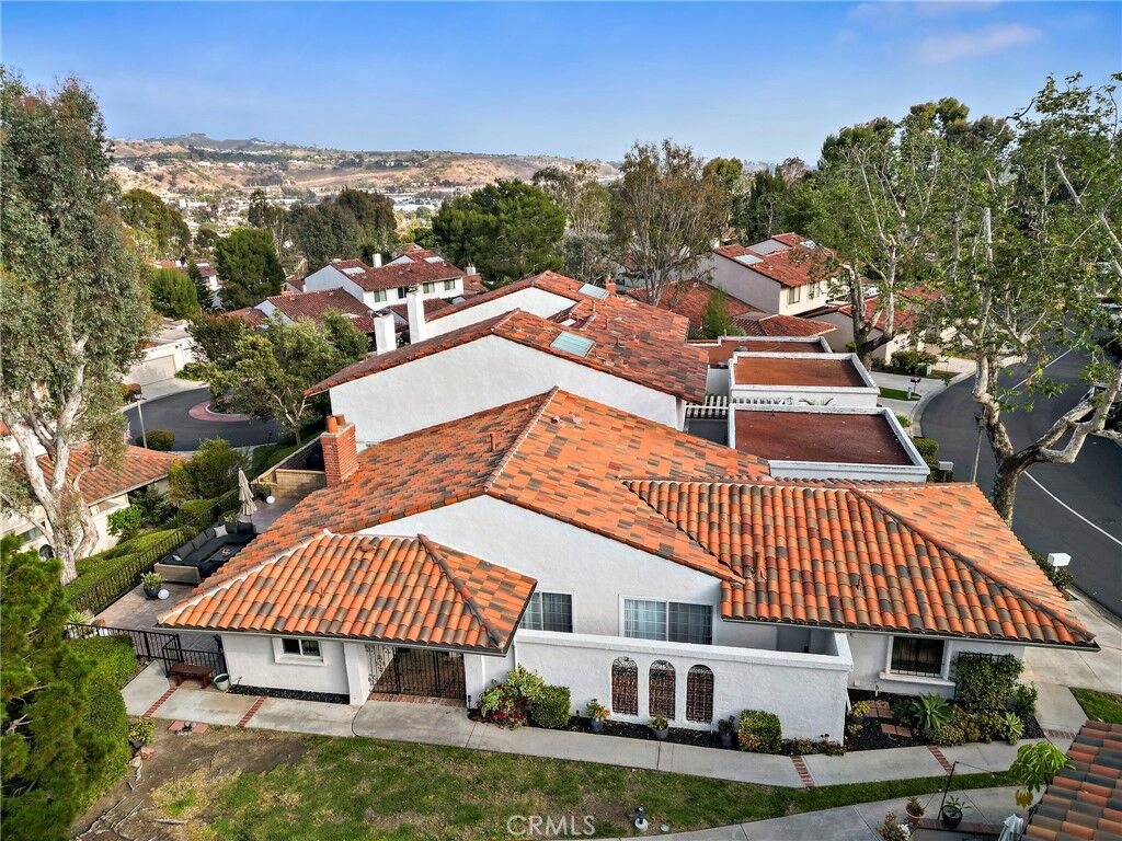 Property Photo:  25551 Windjammer Drive  CA 92675 