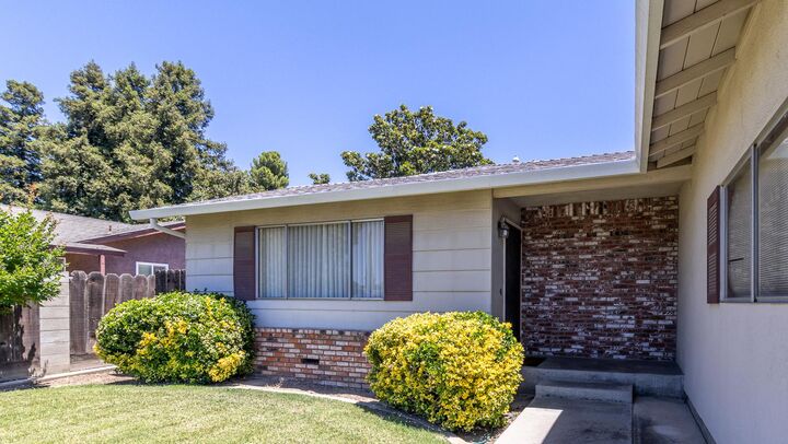 Property Photo:  1320 Wylmawood Lane  CA 95355 