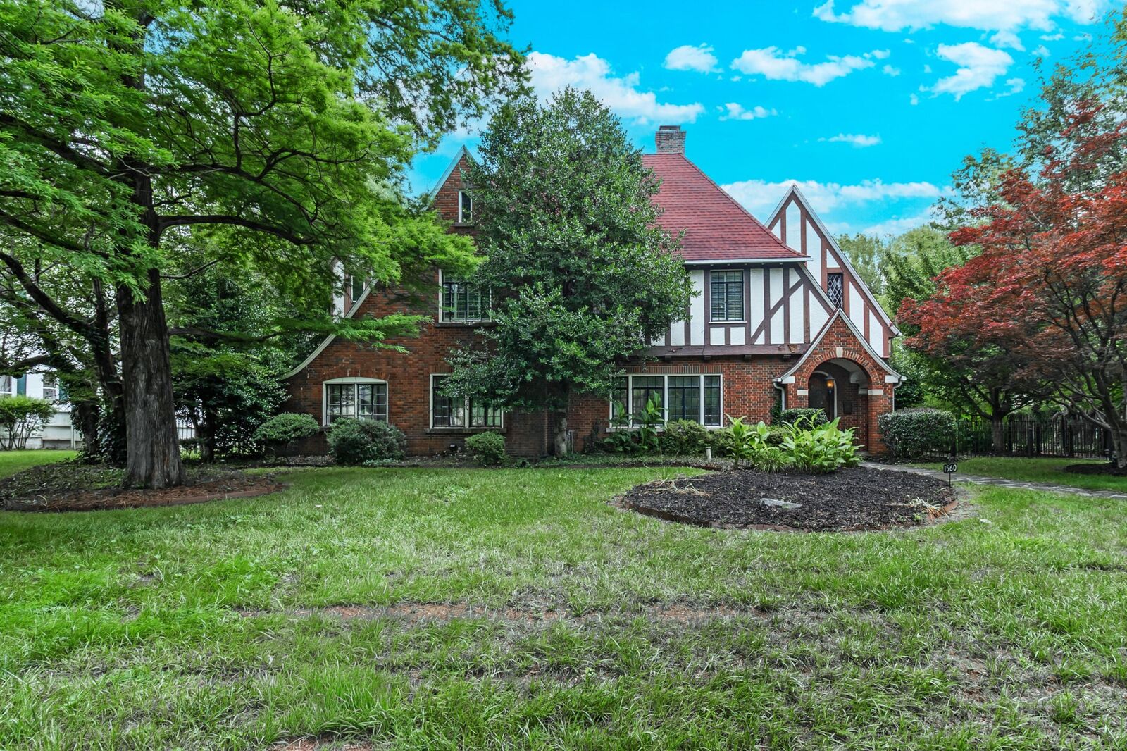 Property Photo:  1560 N Ocoee Street  TN 37311 
