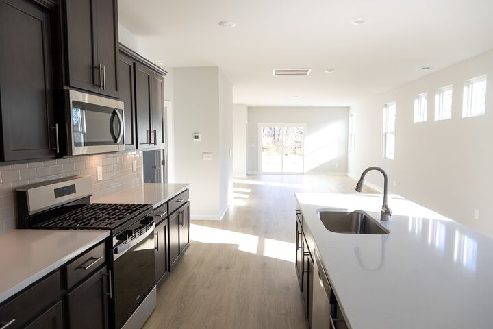 Property Photo: 325 Apollo Pvt Way TN 37066