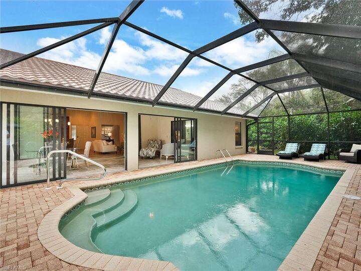 Property Photo:  241 Saint James Way  FL 34104 