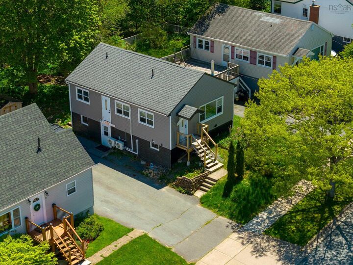 Property Photo: 29 Auburn Avenue NS B3R 1K3