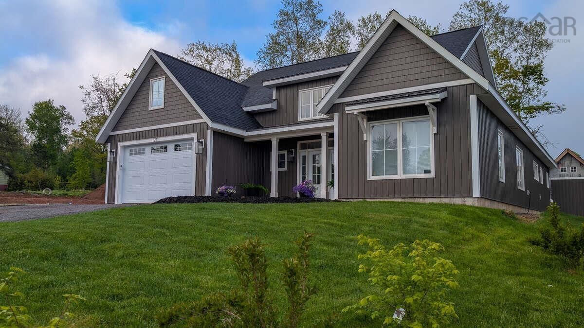 Property Photo: 127 Stirling Avenue NS B4P 2N3