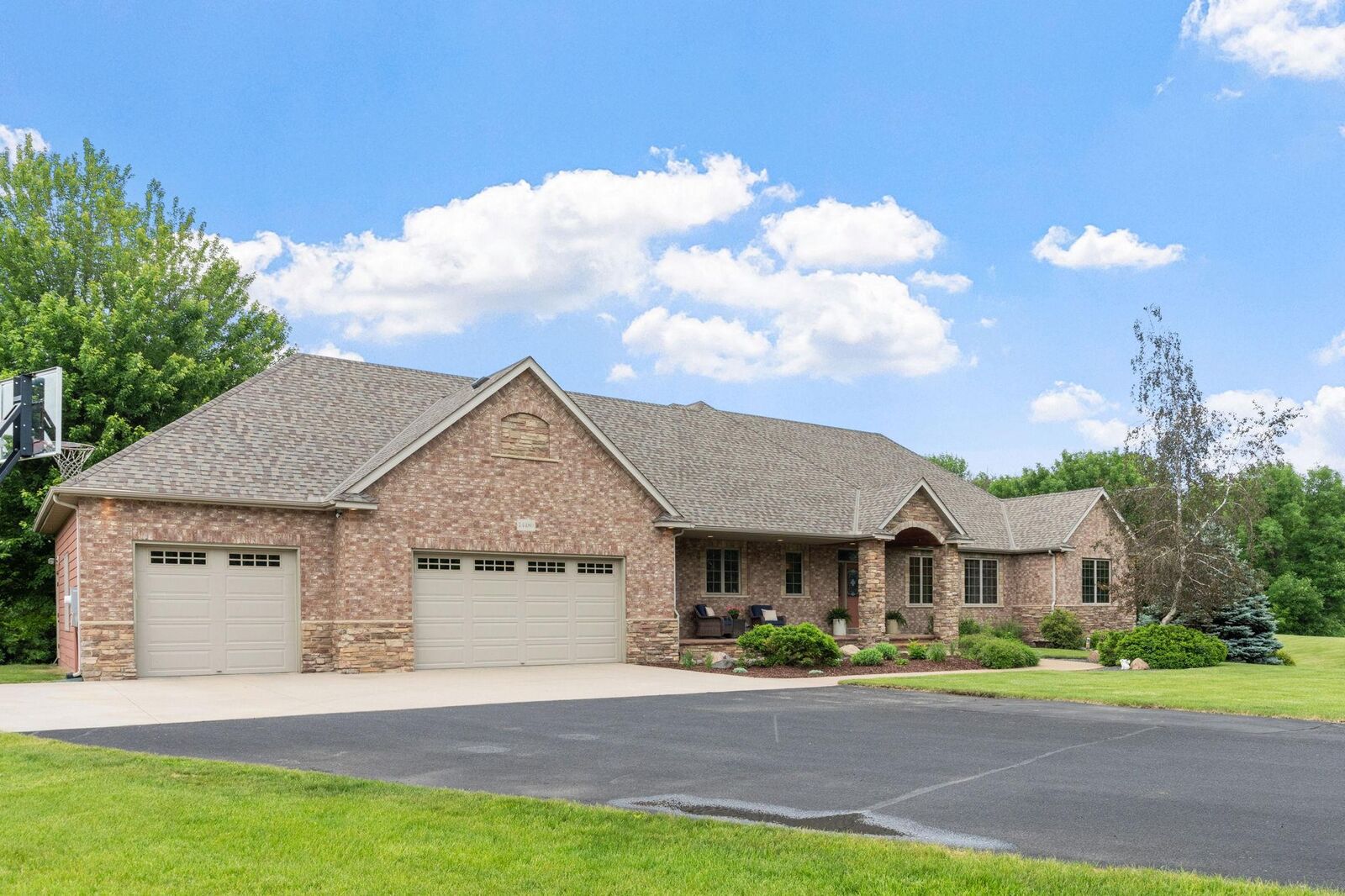 Property Photo:  14480 Tyrol Drive  MN 55379 