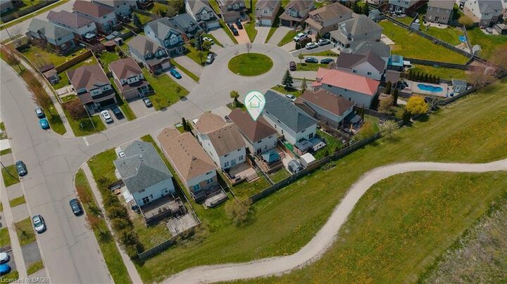Property Photo:  512 Snowdrop Court  ON N2E 4G4 