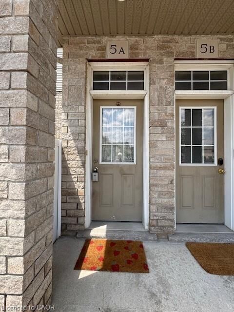 Property Photo:  240 Westmeadow Drive 5A  ON N2N 0A1 