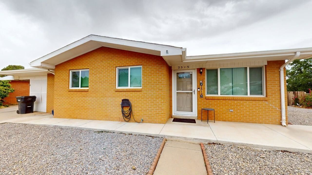Property Photo: 2513 Harvard Ave NM 88310