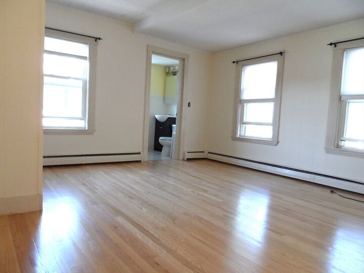 Property Photo:  11 Chestnut Street 2R  MA 01880 
