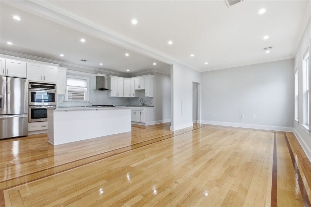 Property Photo:  27-29 Lyon Street 3  MA 02122 