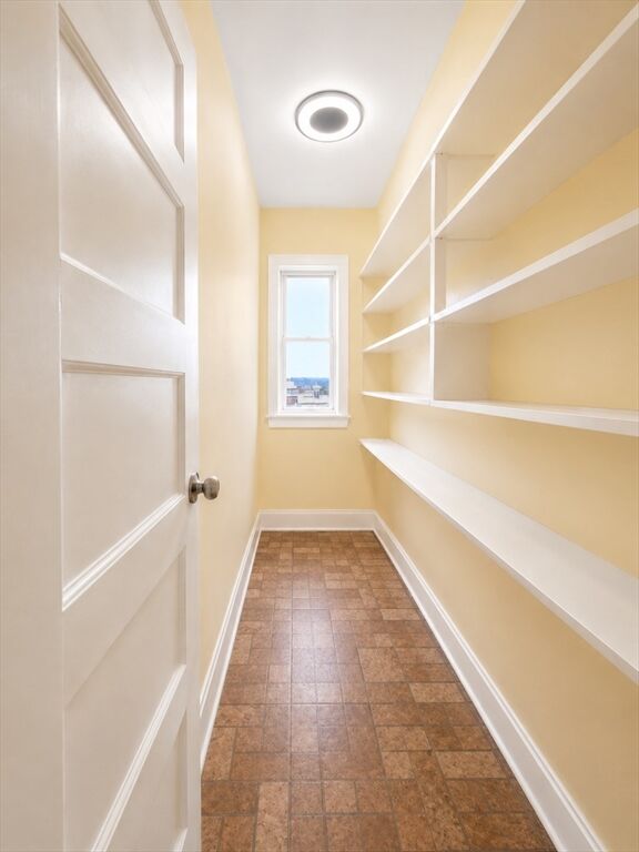 Property Photo:  149 Essex Street 3R  MA 01040 