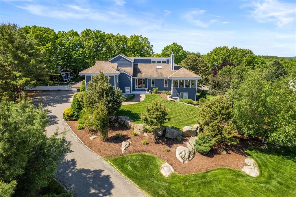 Property Photo:  8 Schooner Ridge  MA 01930 