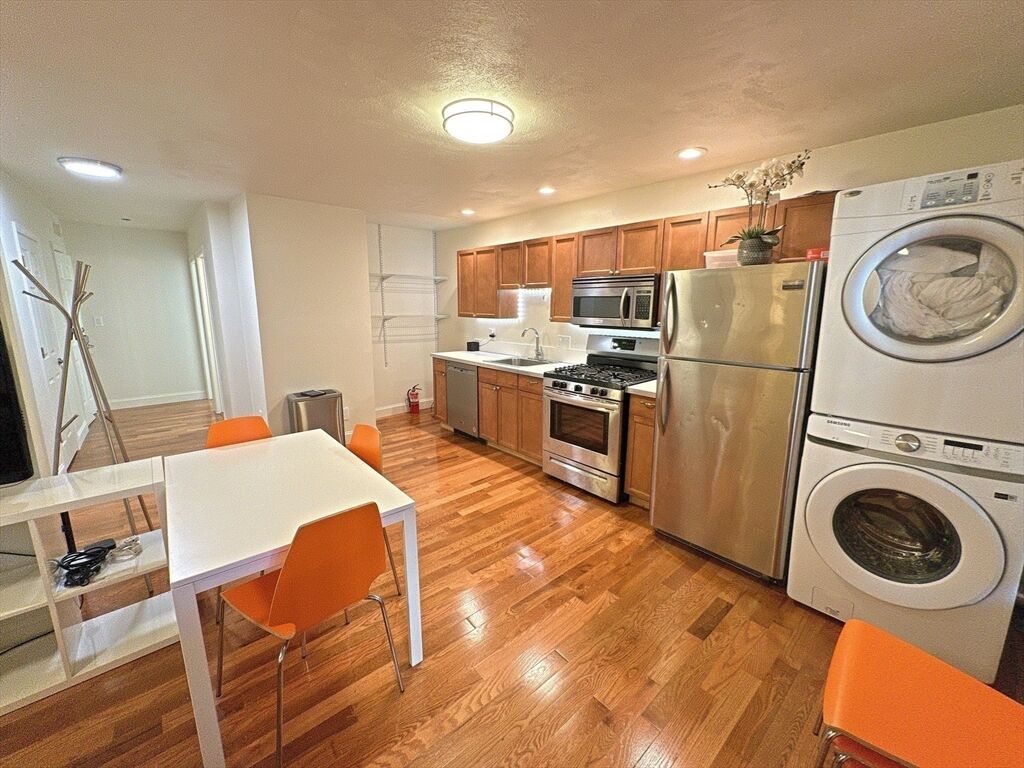 Property Photo: 130 W 8th St 1 MA 02127