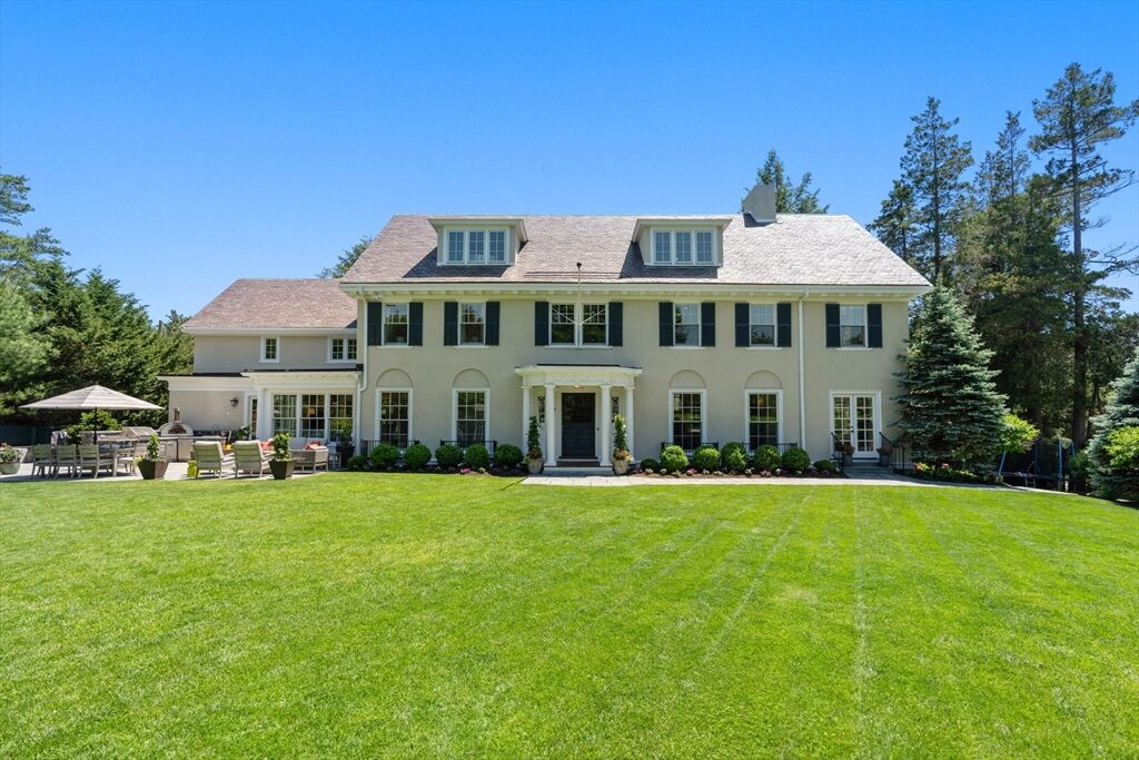 Property Photo: 10 Burnham Rd MA 02465