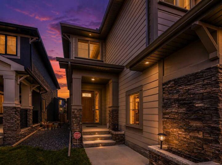 Property Photo:  23 Aspen Summit Mount SW  AB T3H 0R4 