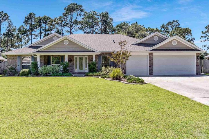 Property Photo: 1909 Jamaica Dr FL 32566