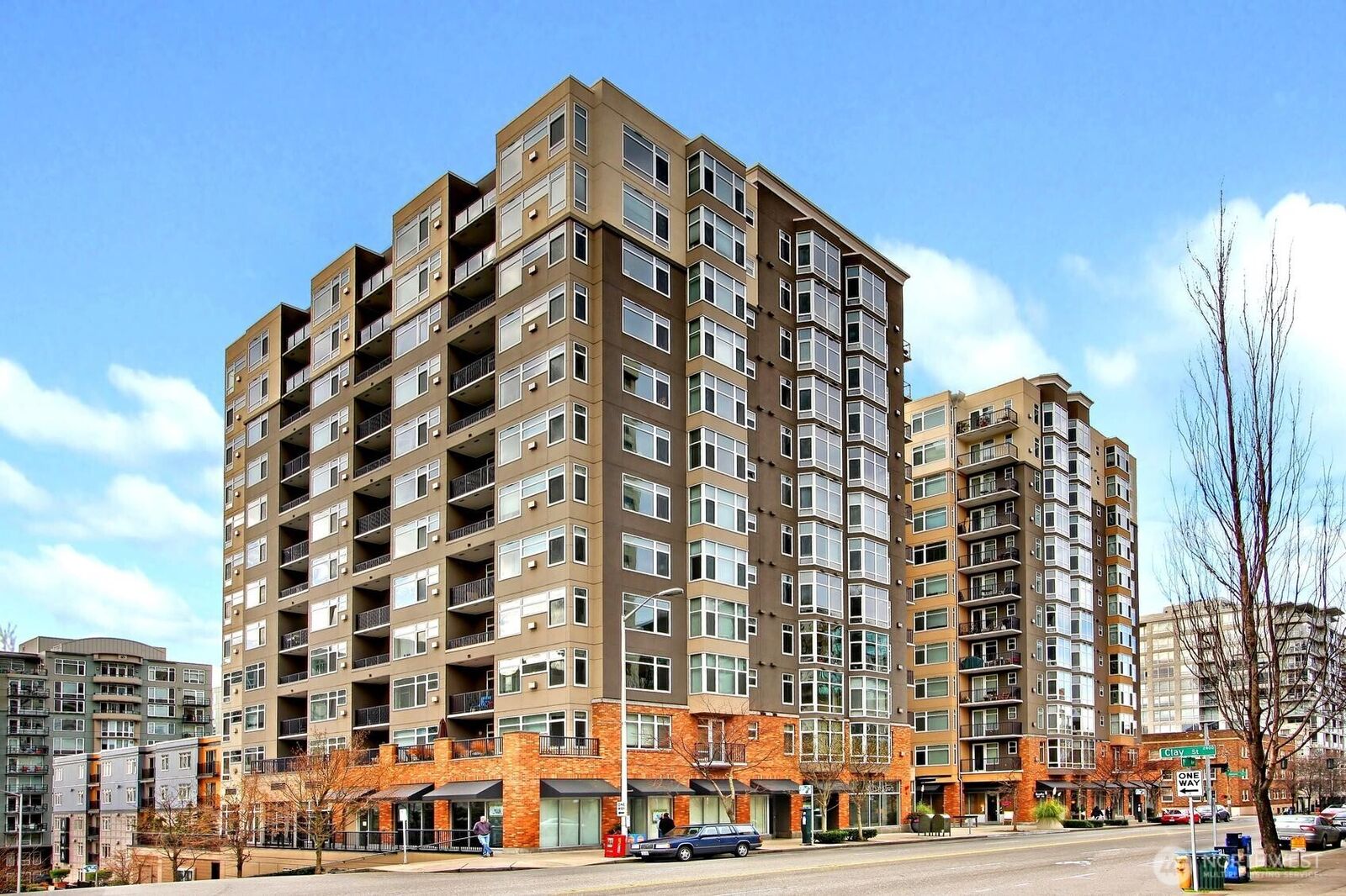 Property Photo:  2801  1st Avenue 618  WA 98121 
