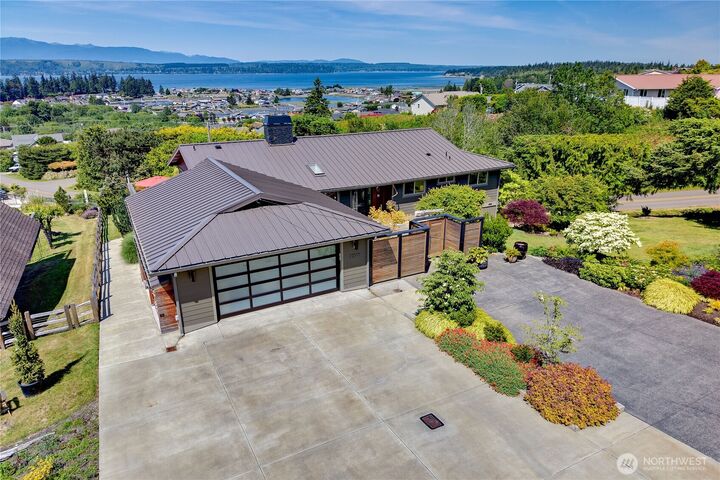 Property Photo: 37709 Olympic View Rd NE WA 98340