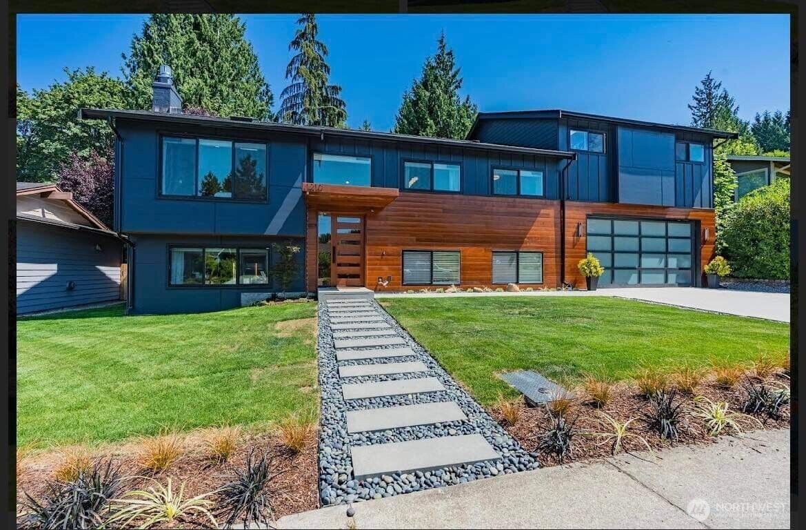 Property Photo:  1210  Kenoyer Drive  WA 98229 