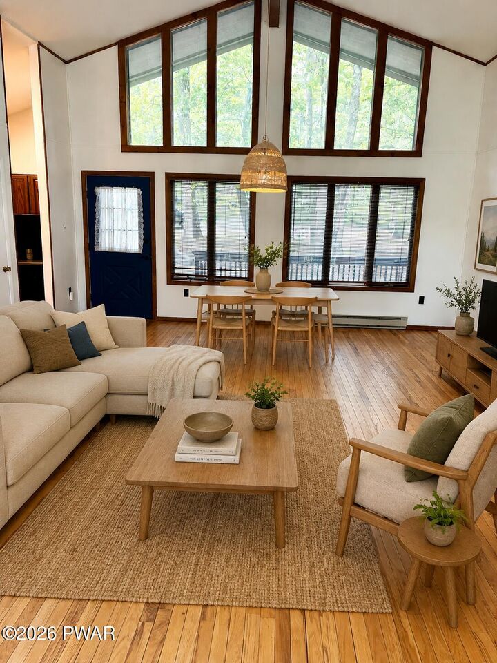 Property Photo: 213 Hillside Drive PA 18428
