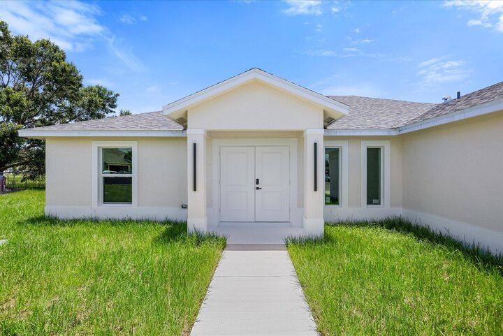 Property Photo: 5315 NW Nail Court FL 34986