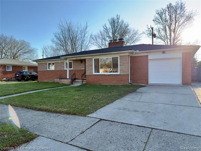 Property Photo: 6590 Rockland Street MI 48127