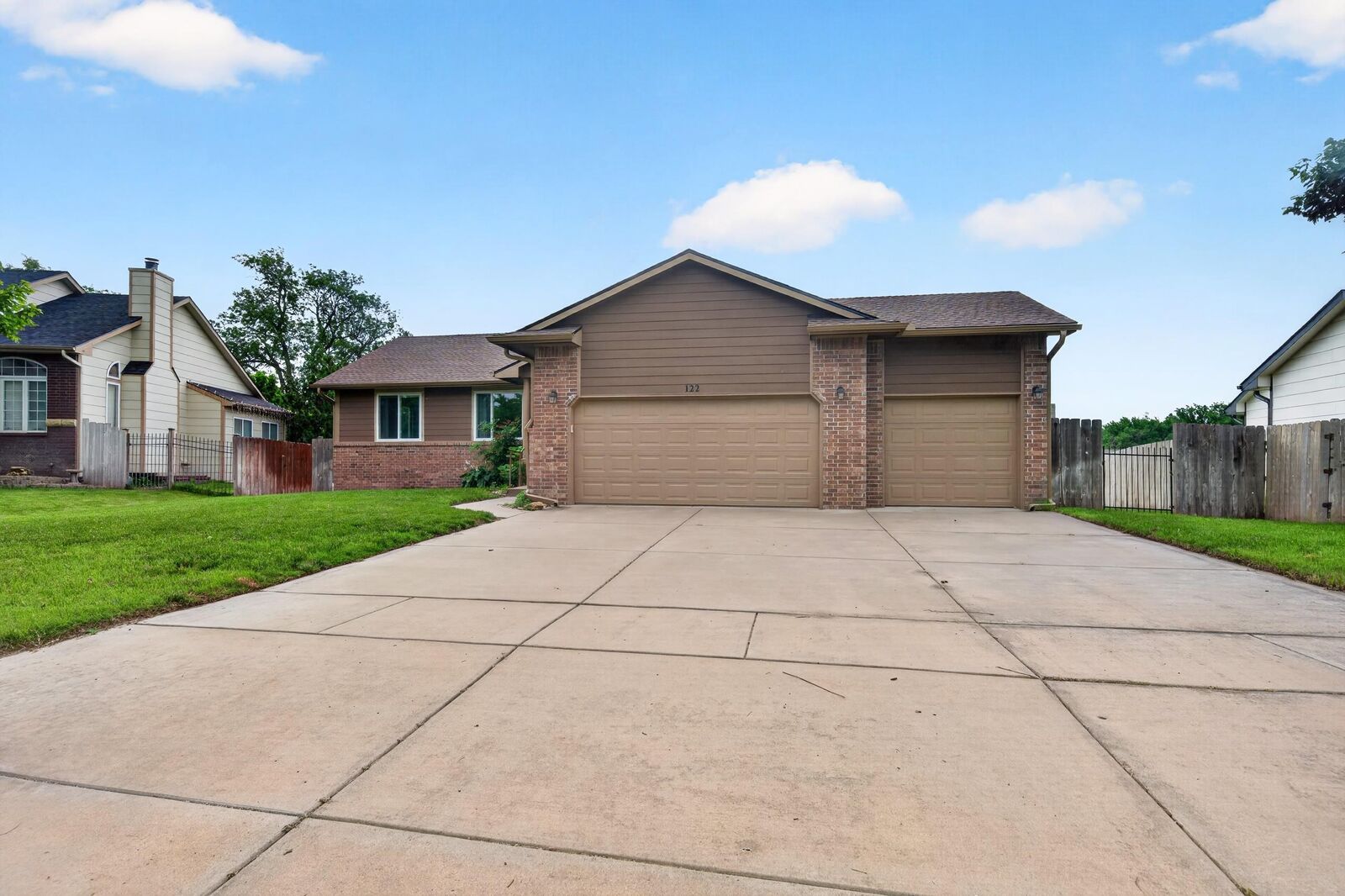 Property Photo: 122 N Mount Carmel KS 67203
