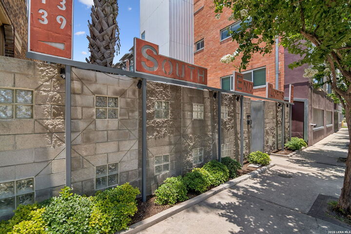 Property Photo: 1339 S Flores 203 TX 78204