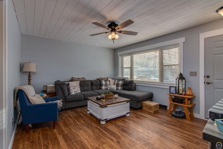 Property Photo:  104 Sage Rd  KS 66539 