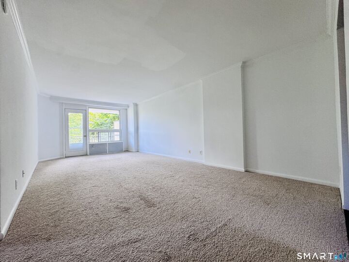 Property Photo:  91 Strawberry Hill Avenue 425  CT 06902 