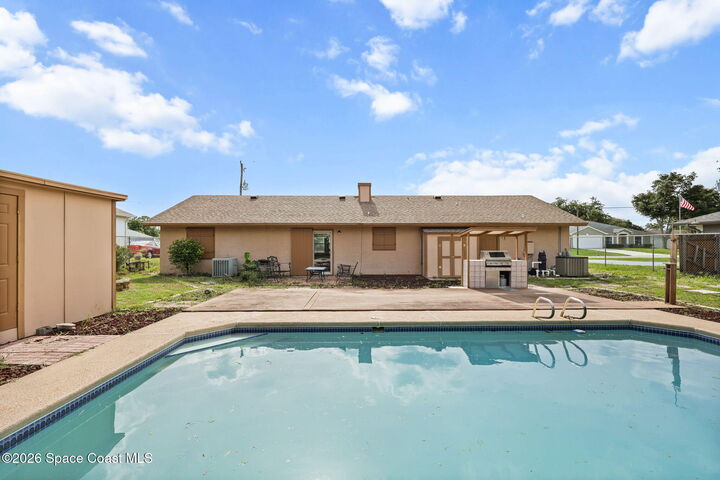 Property Photo:  7256 Bright Avenue  FL 32927 