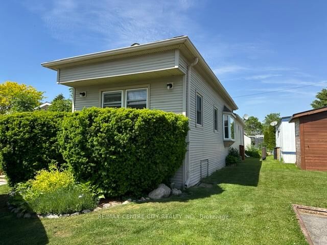 Property Photo: 2189 Dundas Street E 41 ON N5V 1H3