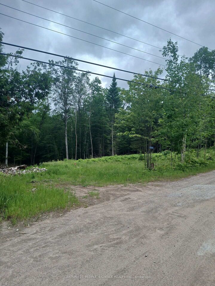 Property Photo:  1005 Porkys Road  ON K0M 2K0 