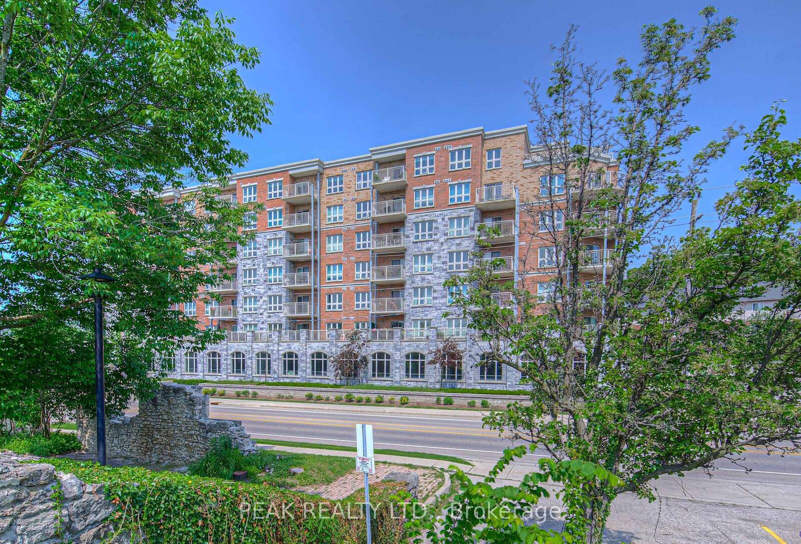 Property Photo: 155 Water Street 407 ON N1R 3E3