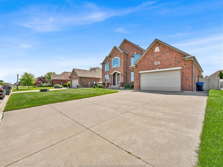 Property Photo: 1049 Huntington Boulevard ON N0R 1A0
