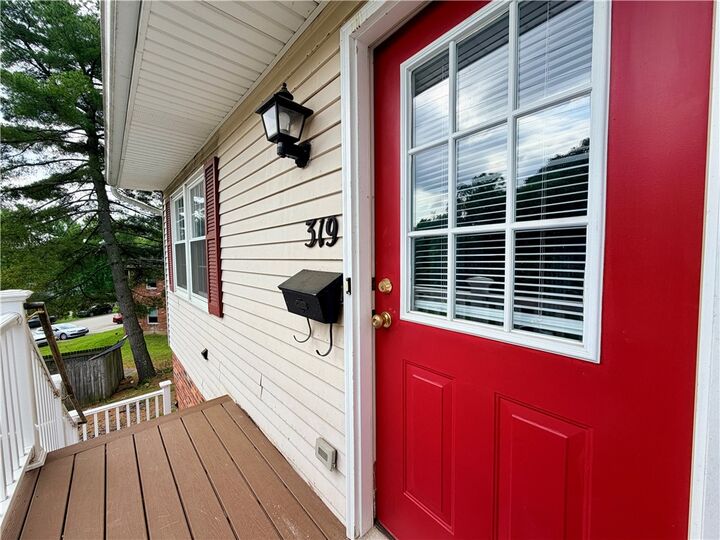 Property Photo: 319 Hunting Creek Rd PA 15317