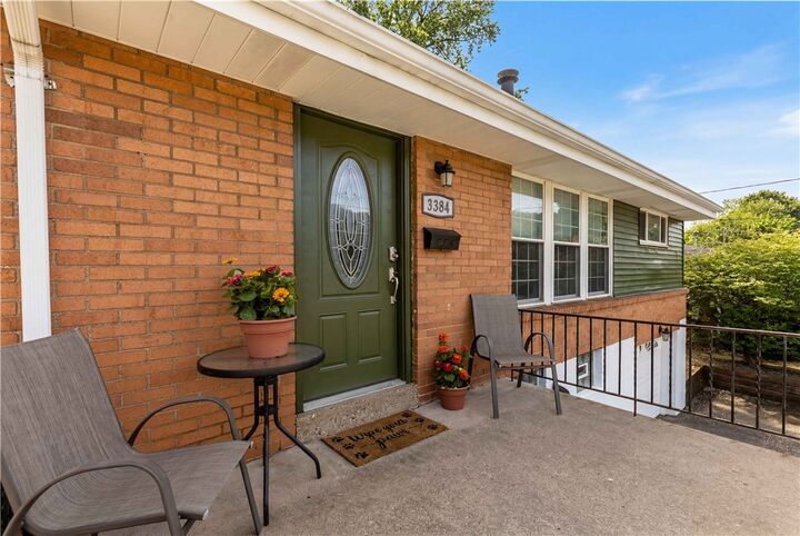 Property Photo:  3384 Columbia Drive  PA 15234 