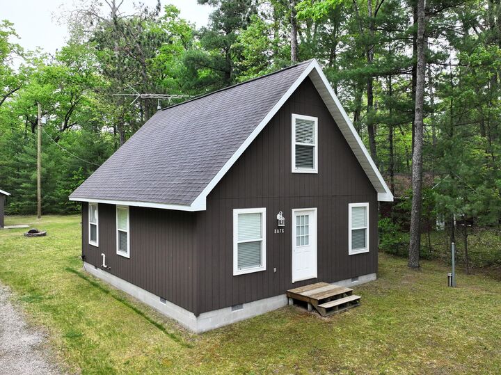 Property Photo: 8078 Old State Road MI 49751