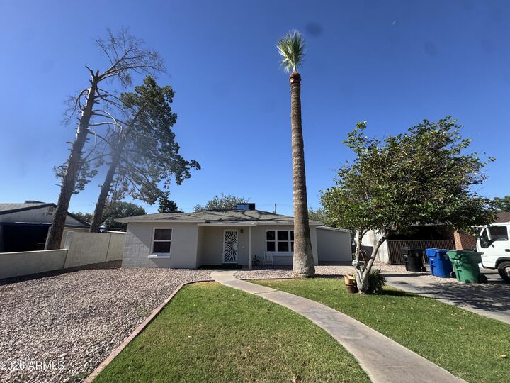 Property Photo:  725 E 1st Street  AZ 85203 
