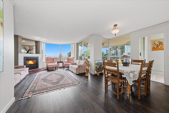 Property Photo: 123 E Keith Road 102 BC V7L 1V1