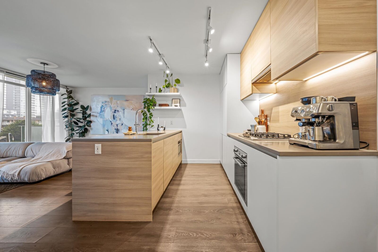 Property Photo: 652 Whiting Way 504 BC V3J 0K3