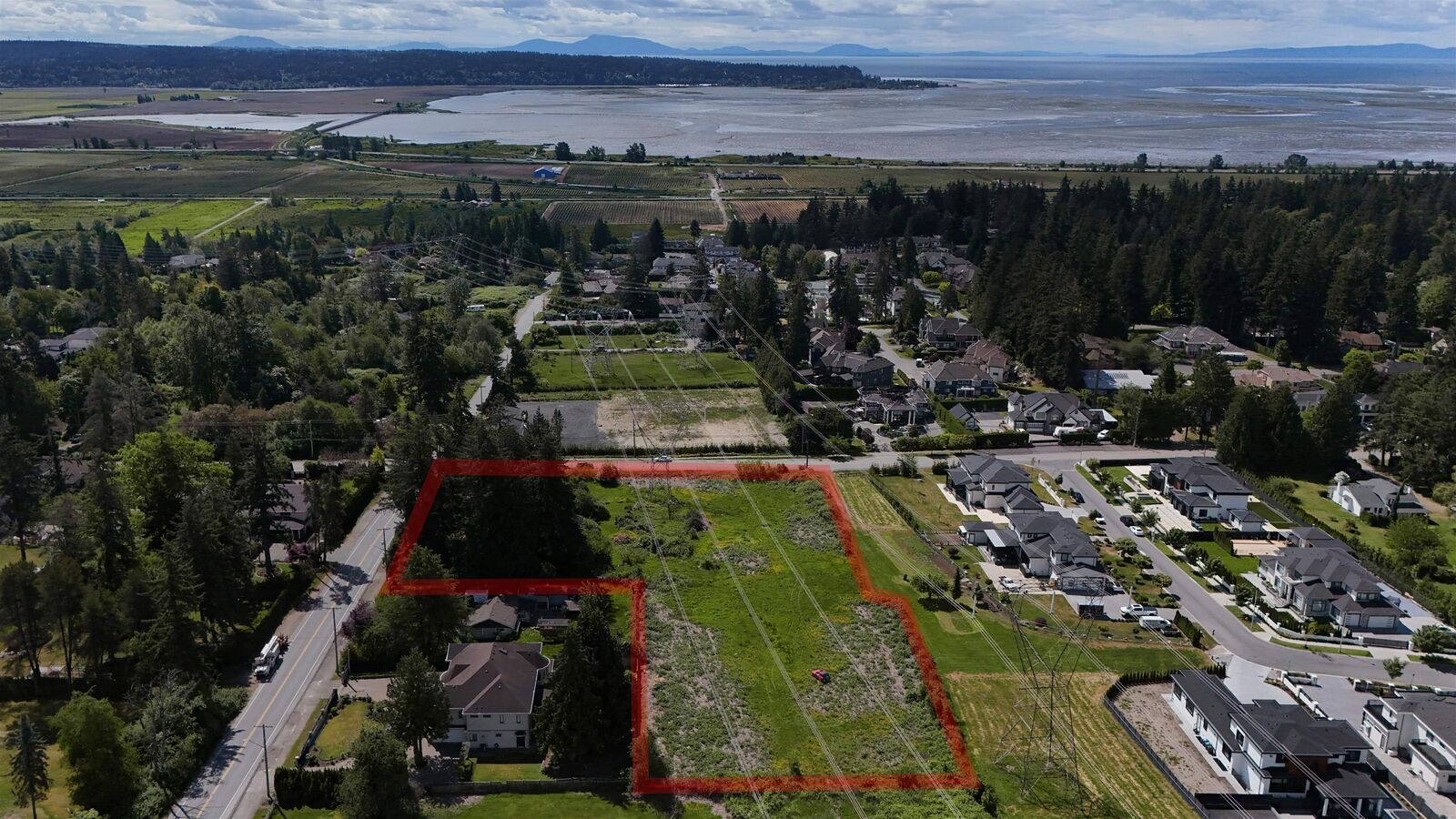 Property Photo: 12783 56 Avenue BC V3X 2Y7