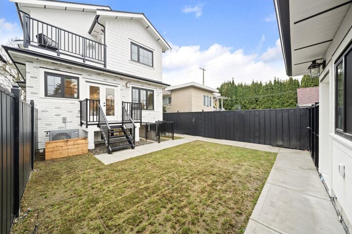 Property Photo: 2793 W 21st Avenue BC V6L 1K4